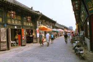  Tourists in Mingqing Dynasty Street